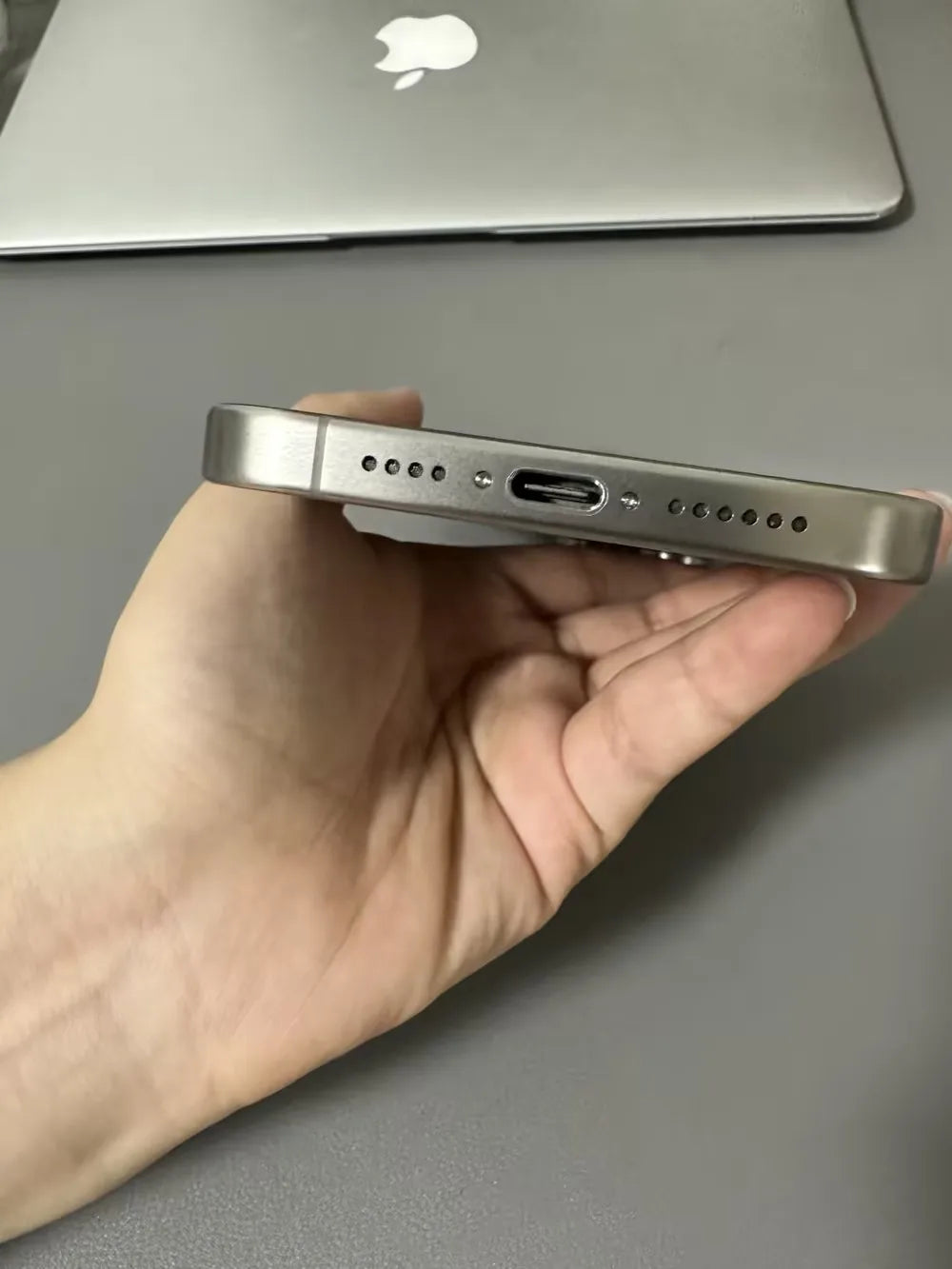 Apple iPhone 15 Pro Max 5G Smartphone ROM 256GB 512GB 1T iOS 2796x1290 Resolution 4422mAh Battery in Good Condition Used Phone