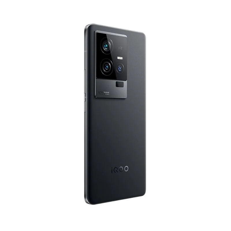 iQOO 11 5G OIS 50MP CPU Snapdragon8 Gen2 3200x1440px AMOLED 6.78in 144Hz 5000mAh Charging 120W used phone