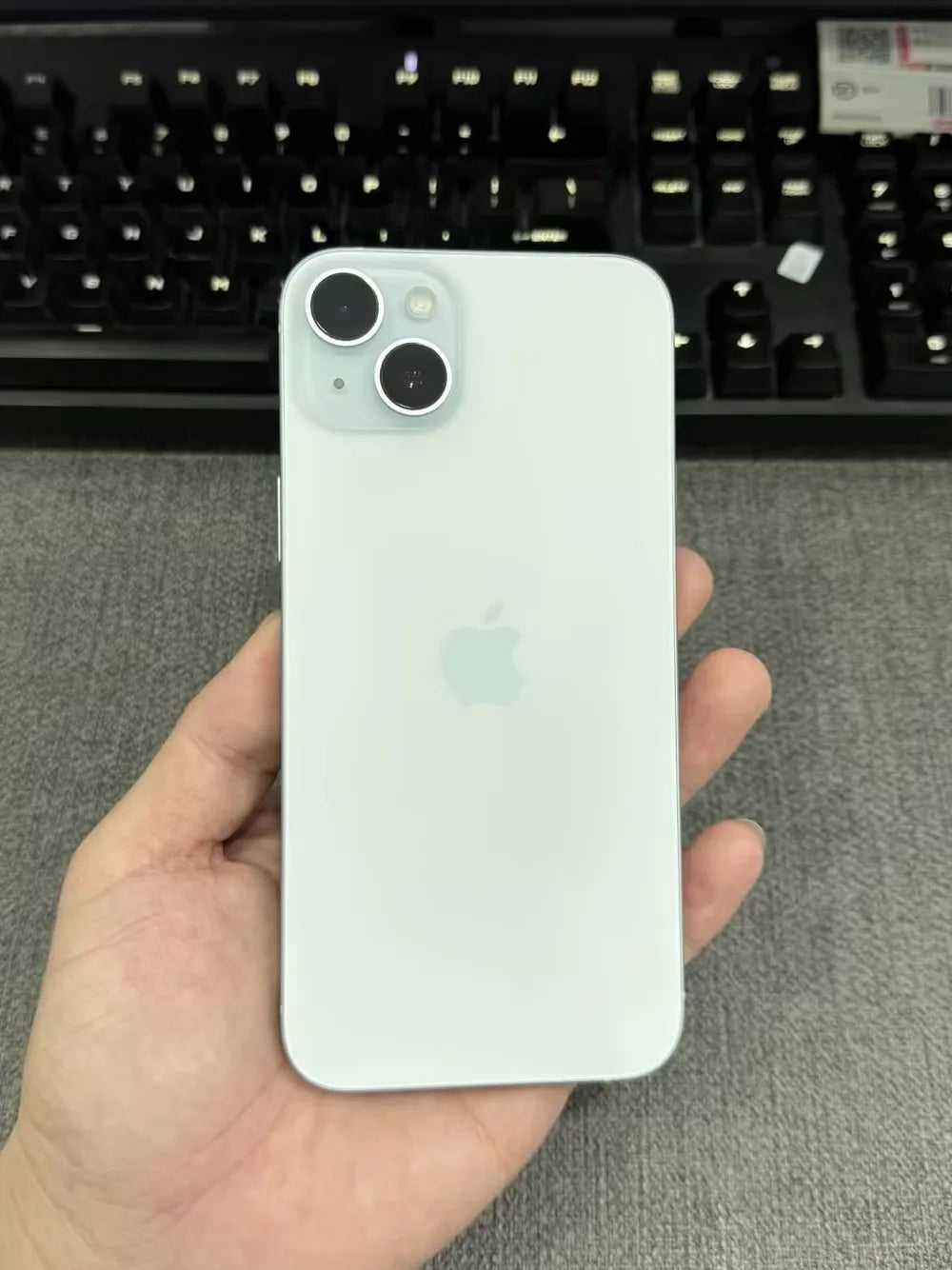 Apple iphone 15 plus 5G ROM 128GB/256GB 2796x1290 Display Resolution 60hz refresh rate IOS 6.7inch Full Screen used phone