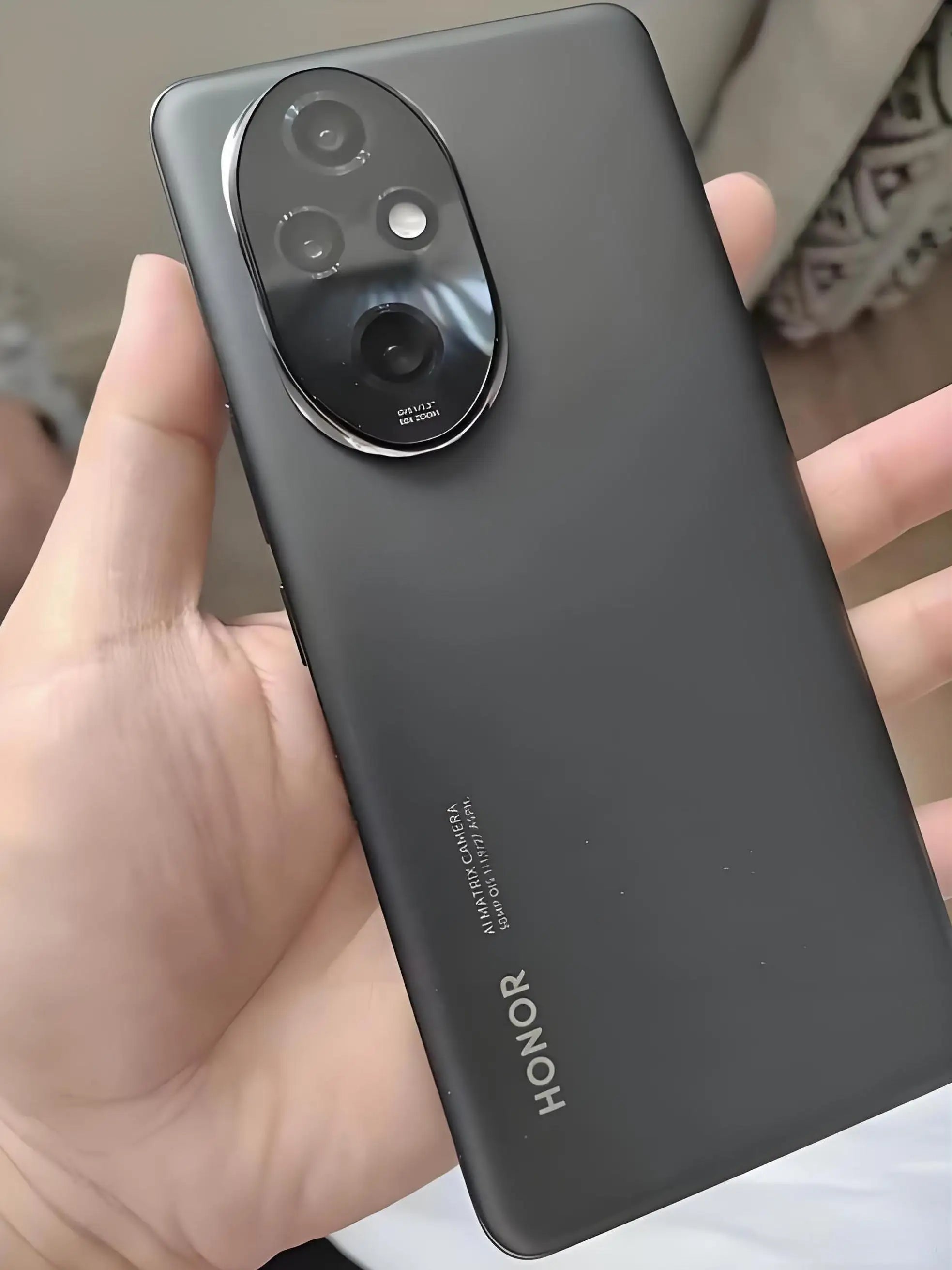 Honor 200 Pro 5g Wireless reverse charging 5200mAh Battery 6.78inches 256GB ROM OLED 50MP Used Phone